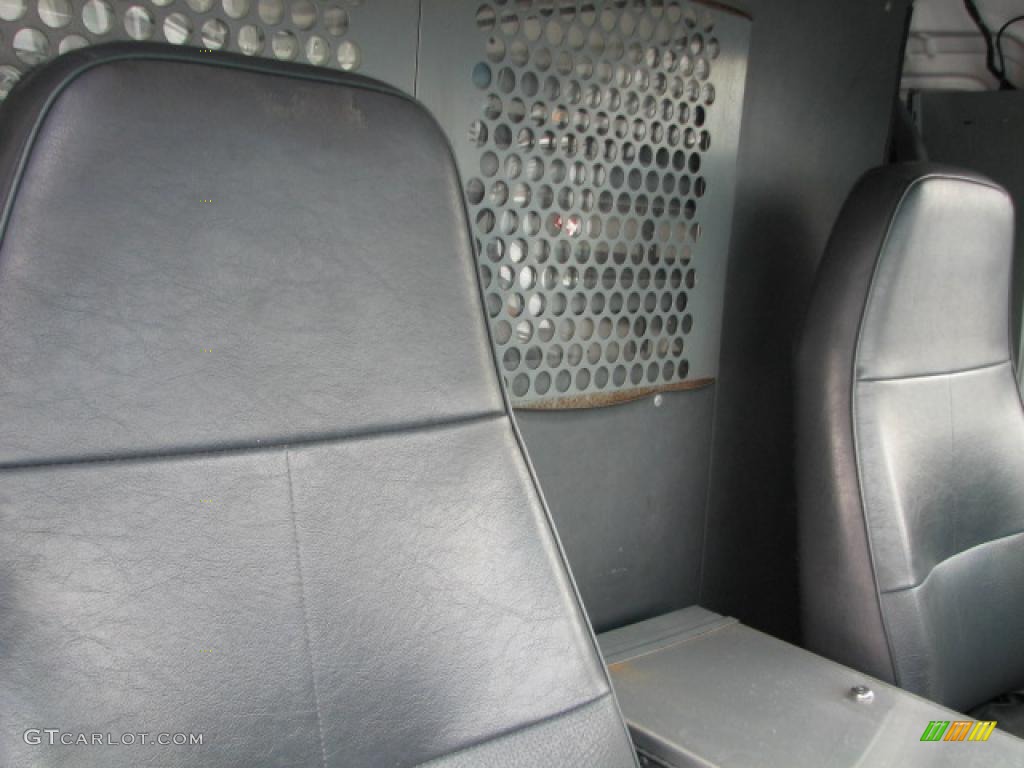 1994 Econoline E250 Cargo Van - White / Black photo #11