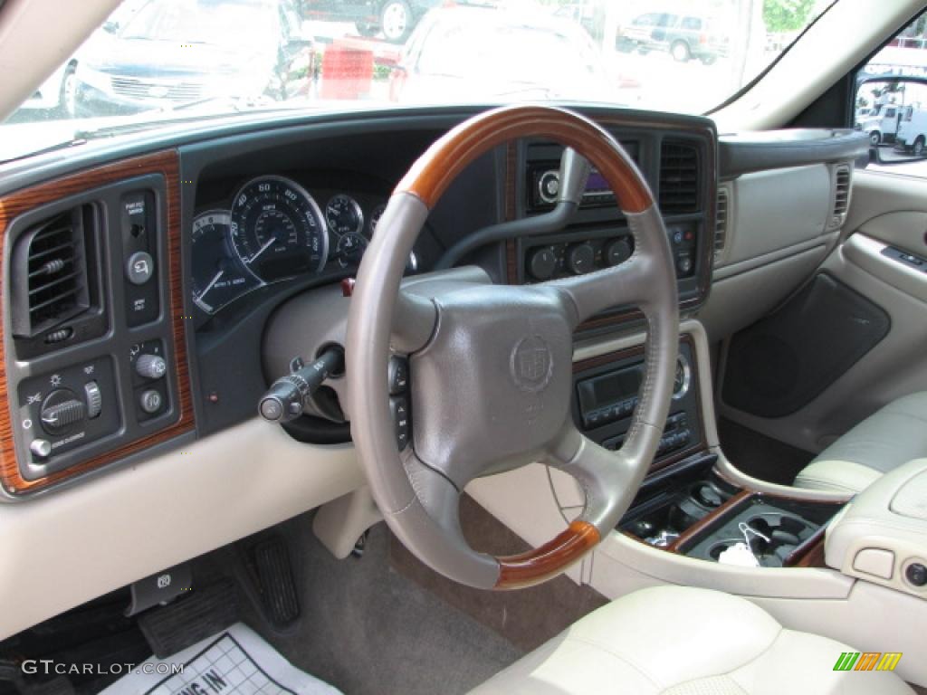 Shale Interior 2002 Cadillac Escalade AWD Photo #39741854