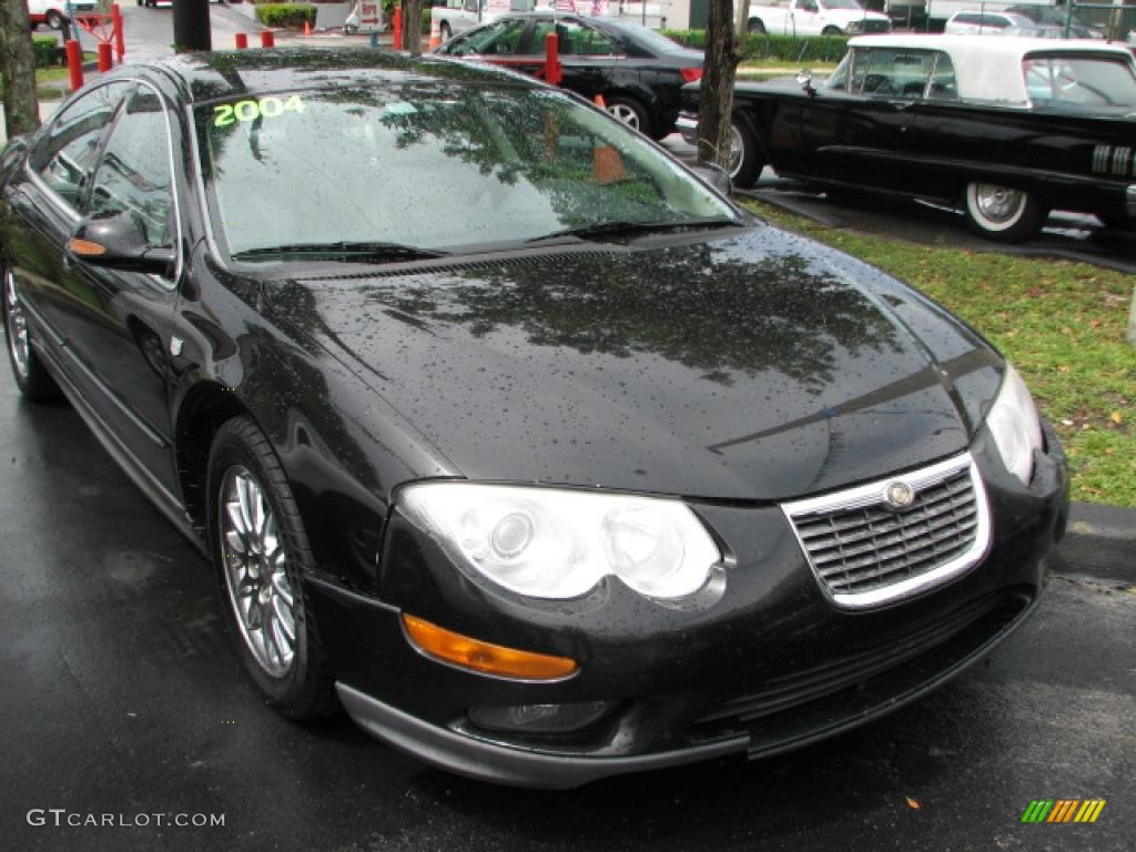 Brilliant Black Crystal Pearl Chrysler 300