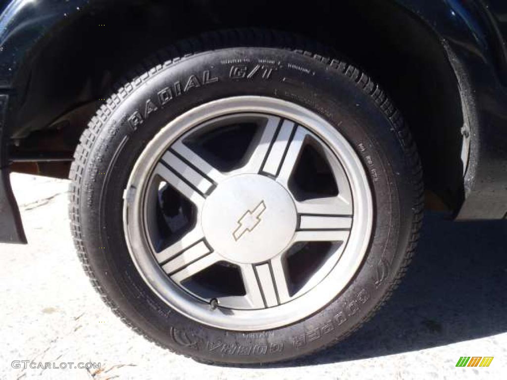 1997 Chevrolet S10 LS Extended Cab Wheel Photos