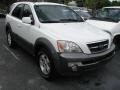Clear White 2003 Kia Sorento EX