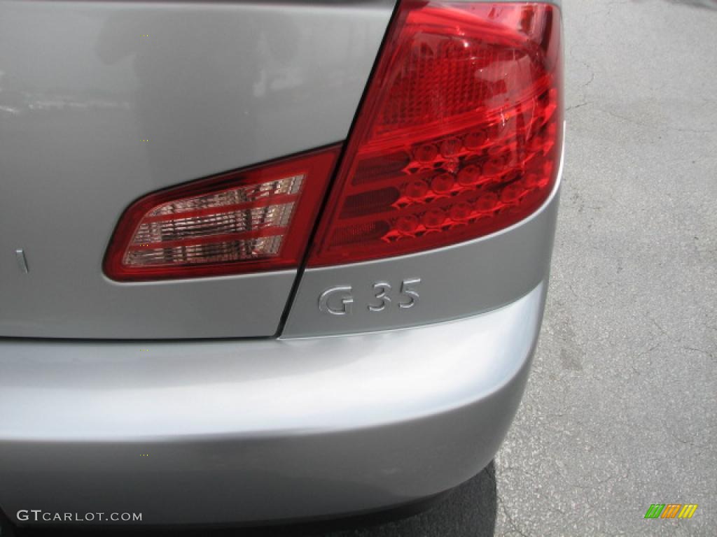 2004 Infiniti G 35 Sedan Marks and Logos Photo #39748546