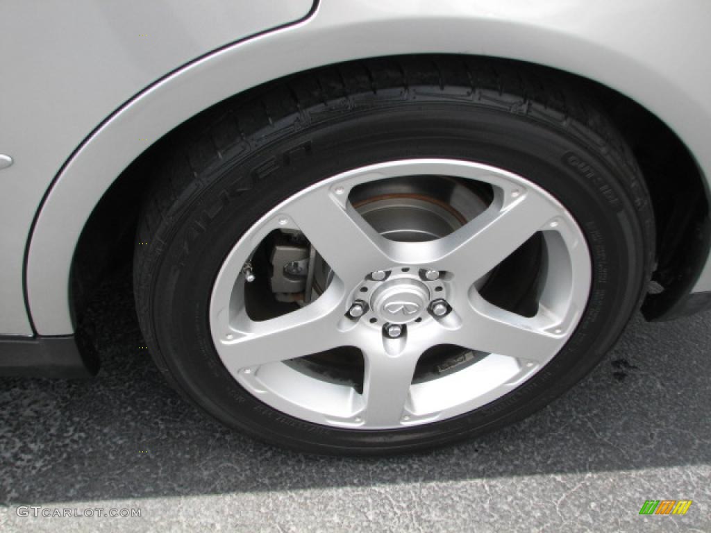 2004 Infiniti G 35 Sedan Wheel Photo #39748706