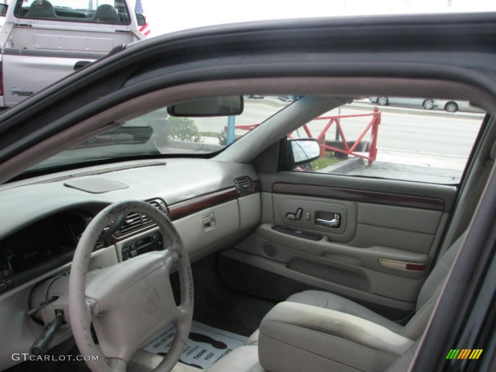 Shale/Neutral Interior 1997 Cadillac DeVille Sedan Photo #39748782