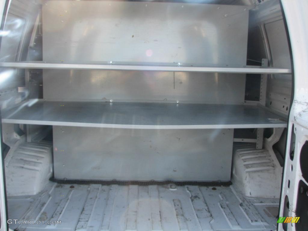Medium Flint Interior 2004 Ford E Series Van E250 Commercial Utility Photo #39750066
