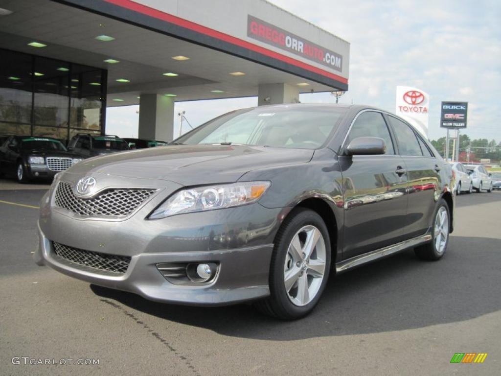 2011 Gray Metallic Toyota Camry SE V6 39739623 Photo 14