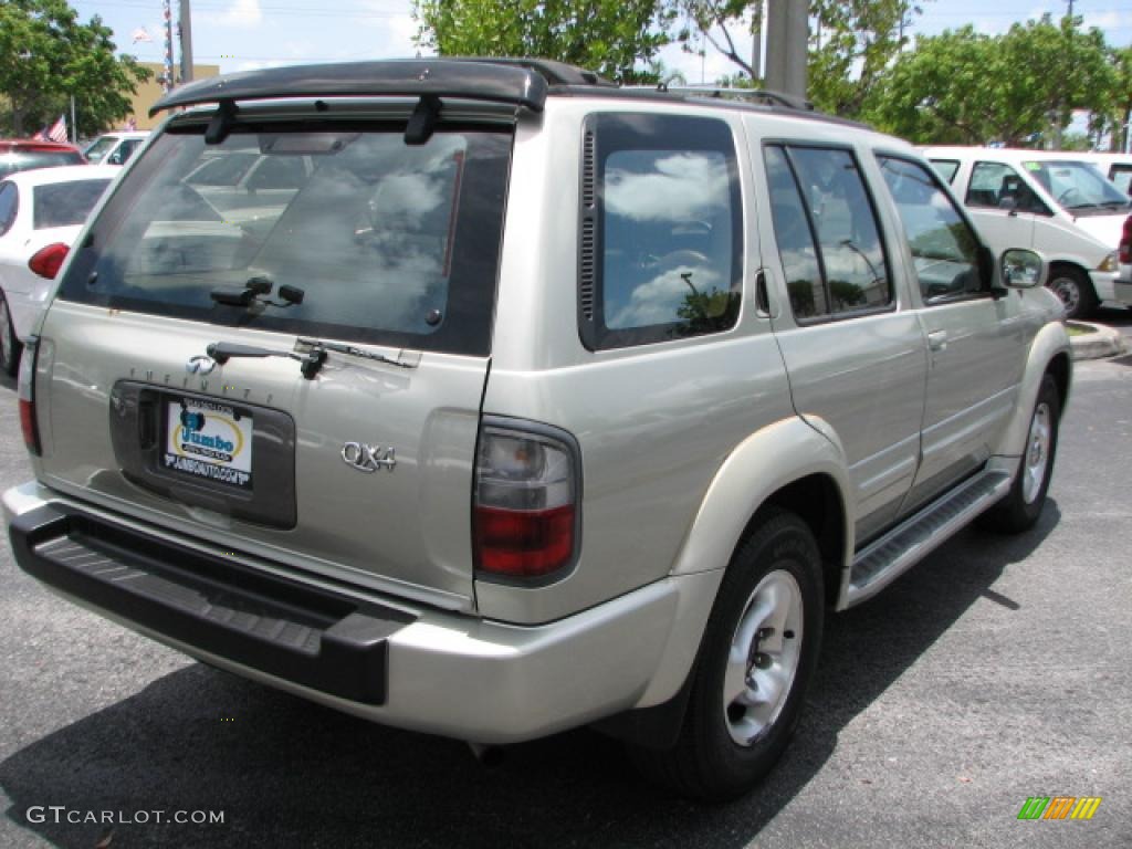 Pebble Beige Metallic 1998 Infiniti QX4 4x4 Exterior Photo #39751366