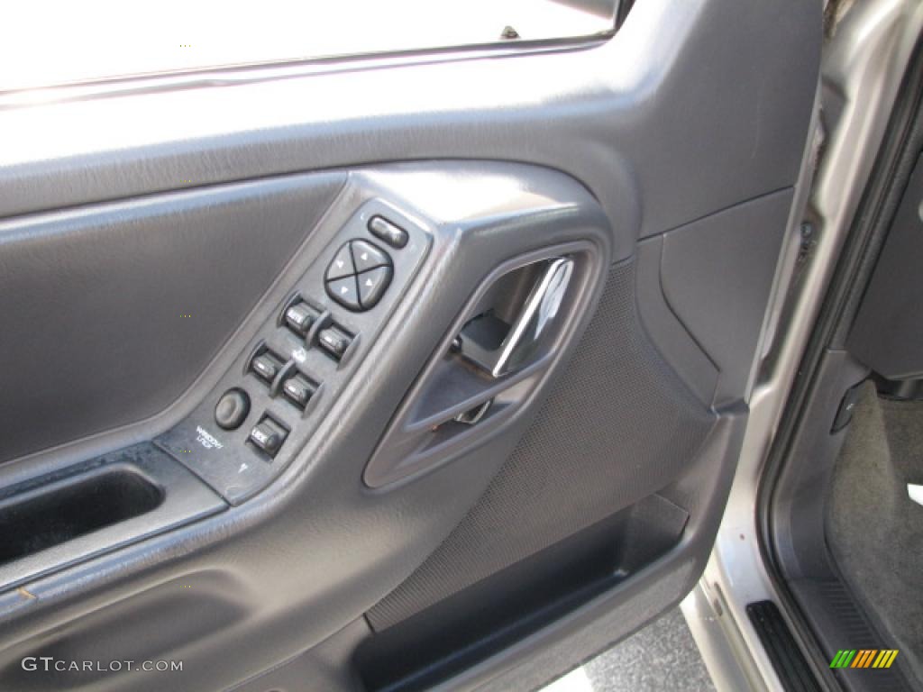 2000 Grand Cherokee Laredo - Silverstone Metallic / Agate photo #22