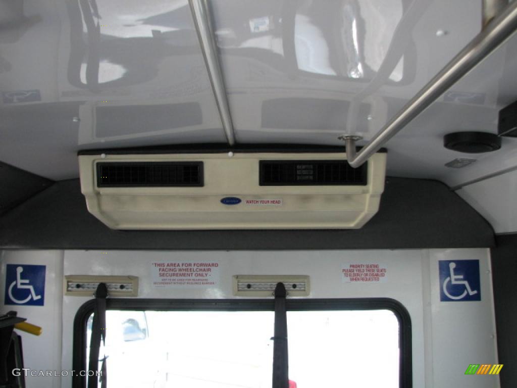 Blue Interior 2002 Ford E Series Van E450 Passenger Bus Photo #39751958