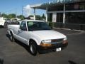 Summit White - S10 Regular Cab Photo No. 2