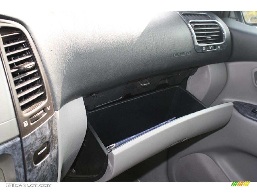 2005 Land Cruiser  - Galactic Gray Mica / Stone photo #25