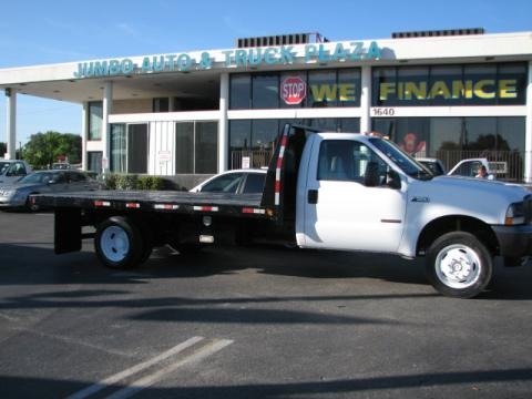 2004 Ford F550 Super Duty XL Regular Cab 4x4 Chassis Stake Truck Data, Info and Specs