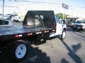 2004 Oxford White Ford F550 Super Duty XL Regular Cab 4x4 Chassis Stake Truck  photo #6