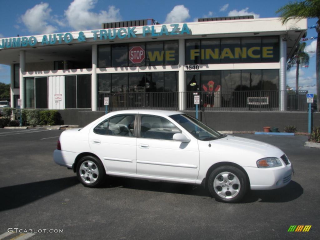 2004 Sentra 1.8 S - Cloud White / Taupe photo #1