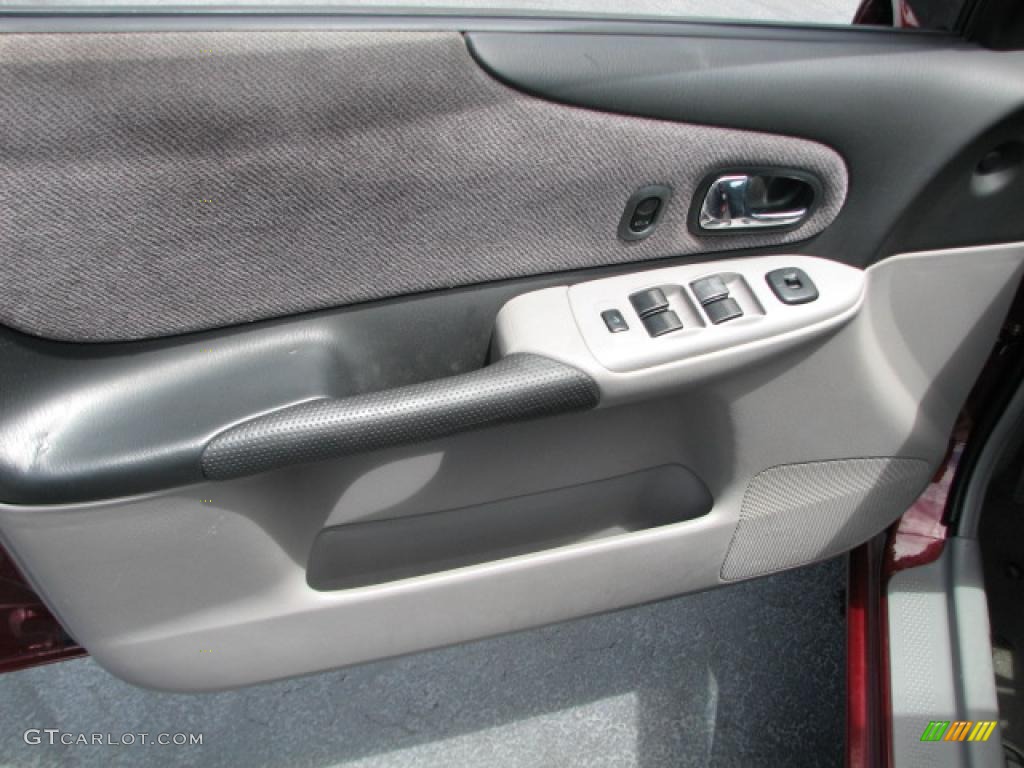 2003 Mazda Protege LX Gray Door Panel Photo #39757782