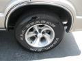 2000 Chevrolet Blazer LT Wheel and Tire Photo