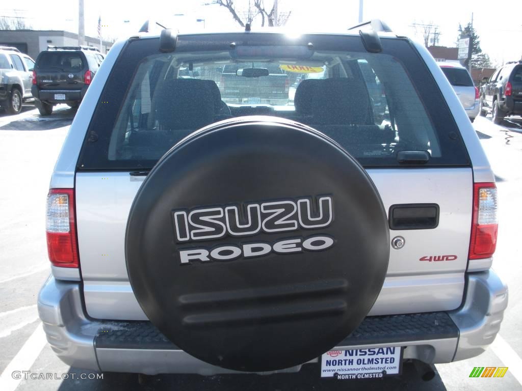 2000 Rodeo LS 4WD - Bright Silver Metallic / Gray photo #7