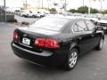 Ebony Black - Optima LX Photo No. 8