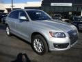 Ice Silver Metallic - Q5 2.0T quattro Photo No. 4