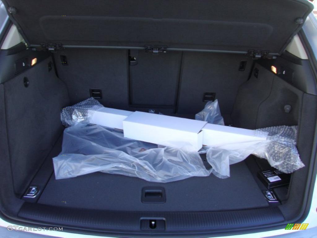 2011 Audi Q5 2.0T quattro Trunk Photo #39762550