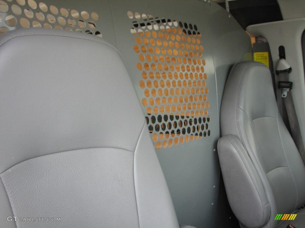 Medium Flint Grey Interior 2006 Ford E Series Van E350 Cargo Photo #39762702