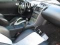 Charcoal Interior Photo for 2003 Nissan 350Z #39763558