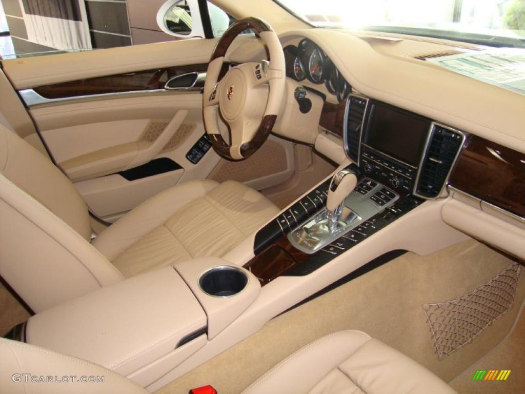 Luxor Beige Interior 2011 Porsche Panamera 4S Photo #39764026