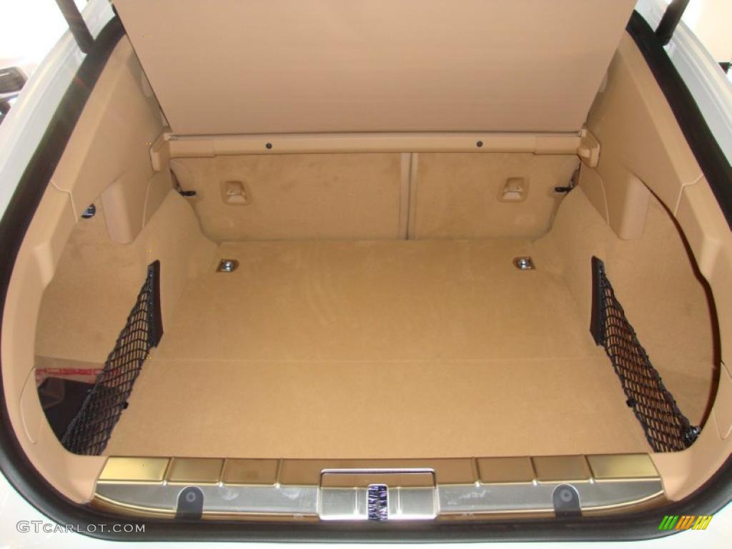 2011 Porsche Panamera 4S Trunk Photo #39764086