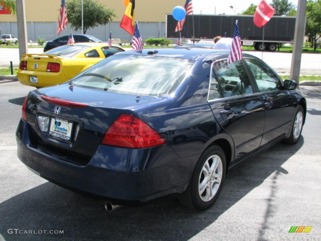 2006 Accord EX-L Sedan - Royal Blue Pearl / Black photo #9