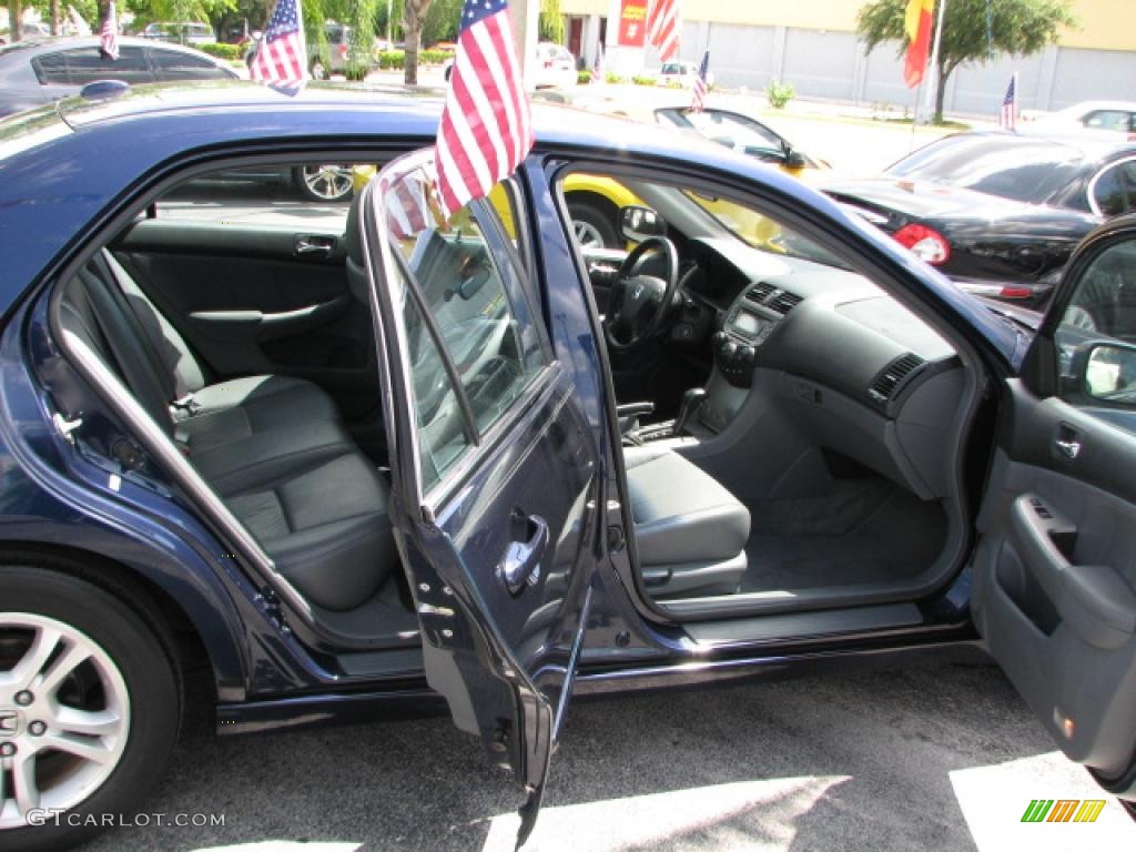 2006 Accord EX-L Sedan - Royal Blue Pearl / Black photo #11