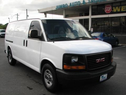 2006 GMC Savana Van 1500 Utility Data, Info and Specs