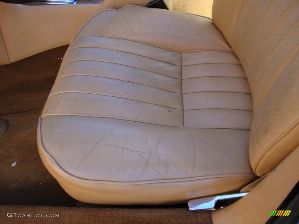 Beige Interior 1986 Jaguar XJ XJ6 Photo #39766538