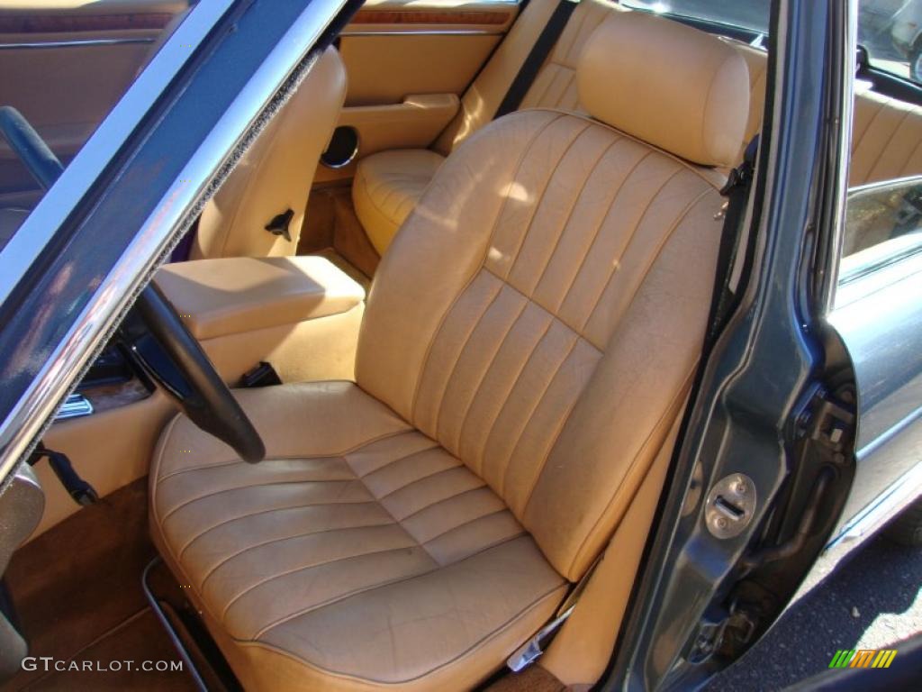 Beige Interior 1986 Jaguar XJ XJ6 Photo #39766558