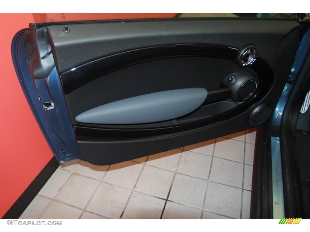 2011 Mini Cooper S Hardtop Carbon Black Door Panel Photo #39767454