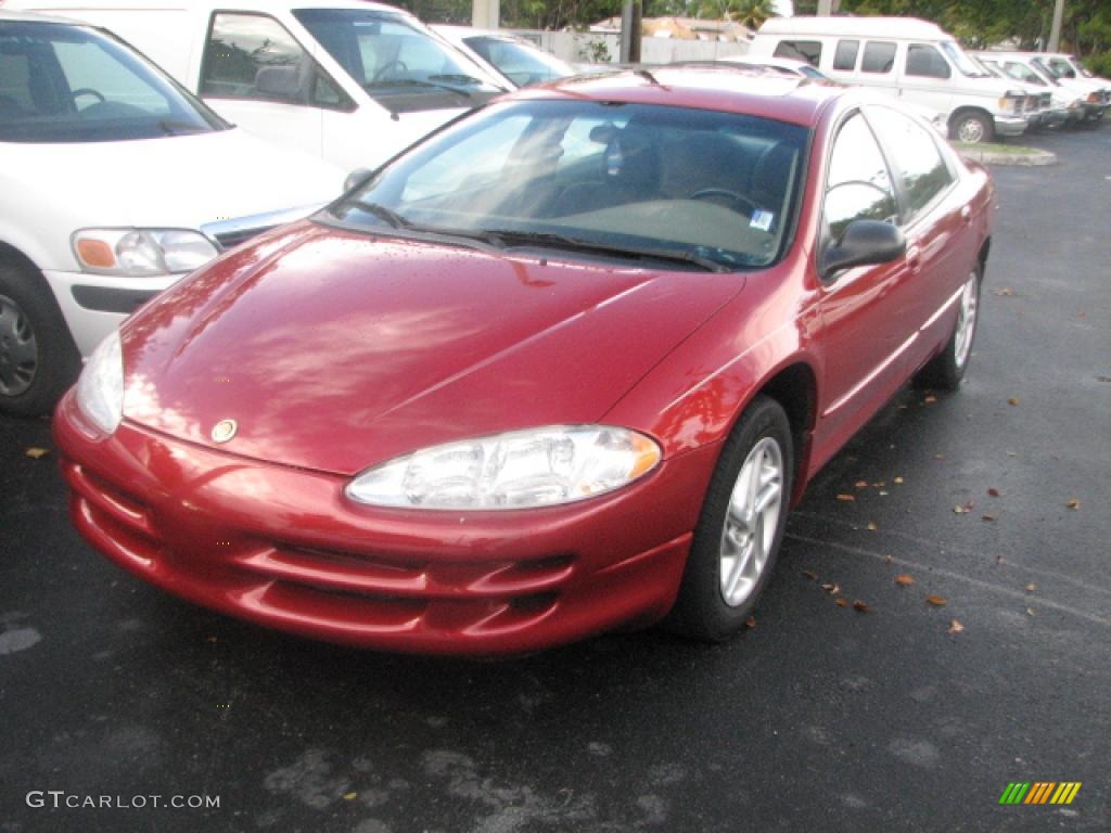 2002 Intrepid SE - Inferno Red Tinted Pearlcoat / Sandstone photo #3