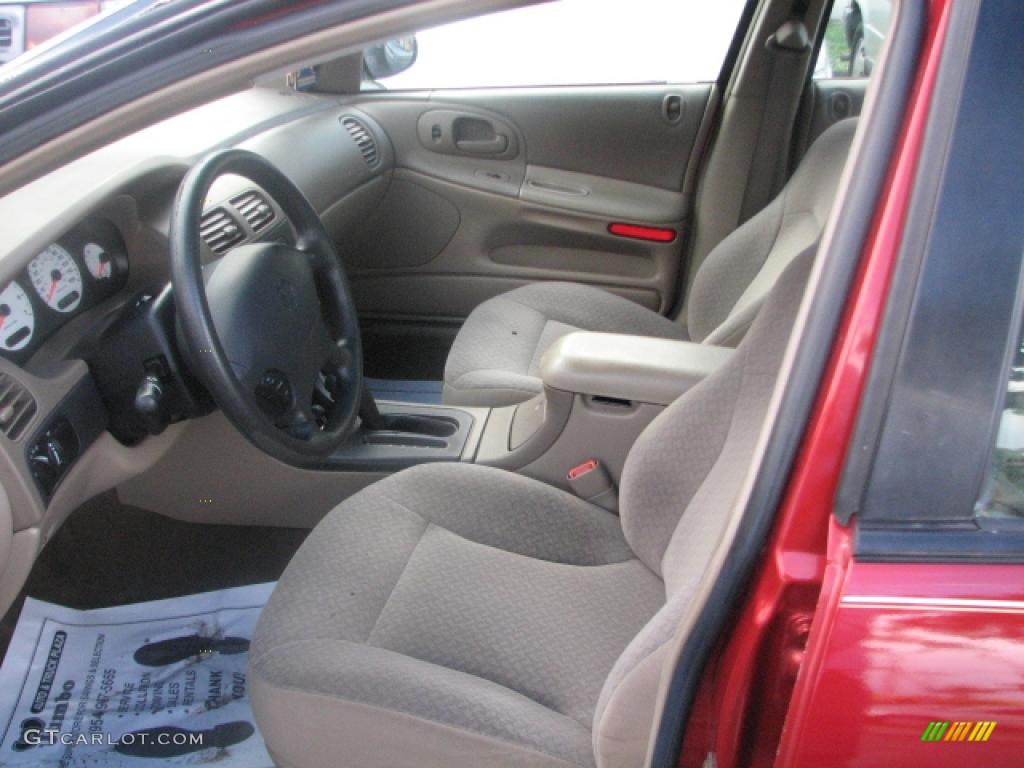 2002 Intrepid SE - Inferno Red Tinted Pearlcoat / Sandstone photo #10