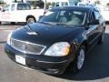 2005 Black Ford Five Hundred SEL  photo #3