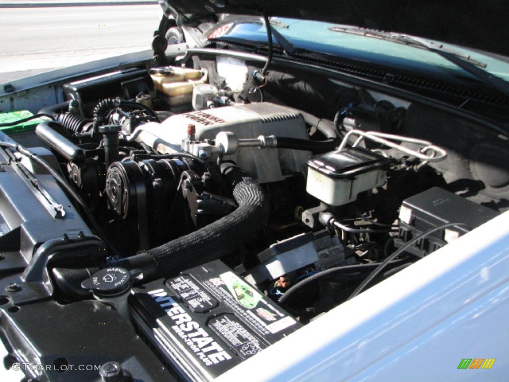 1999 GMC Sierra 3500 SLE Regular Cab Engine Photos