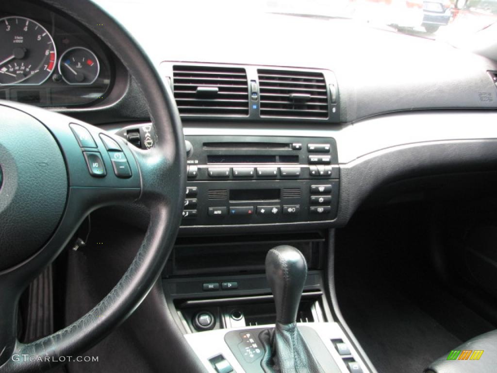 2002 BMW 3 Series 330i Coupe Controls Photo #39774928