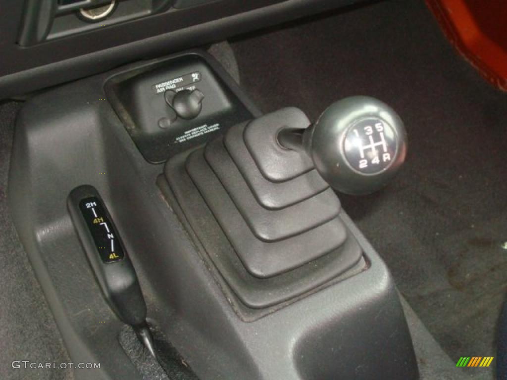 2001 Jeep Wrangler SE 4x4 5 Speed Manual Transmission Photo #39775456