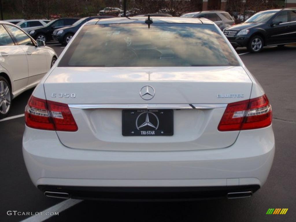 2011 E 350 BlueTEC Sedan - Arctic White / Black photo #8