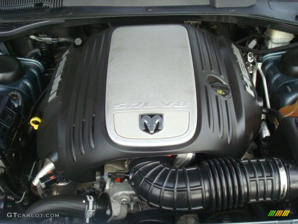 2005 Dodge Magnum R/T 5.7 Liter HEMI OHV 16-Valve V8 Engine Photo #39776616