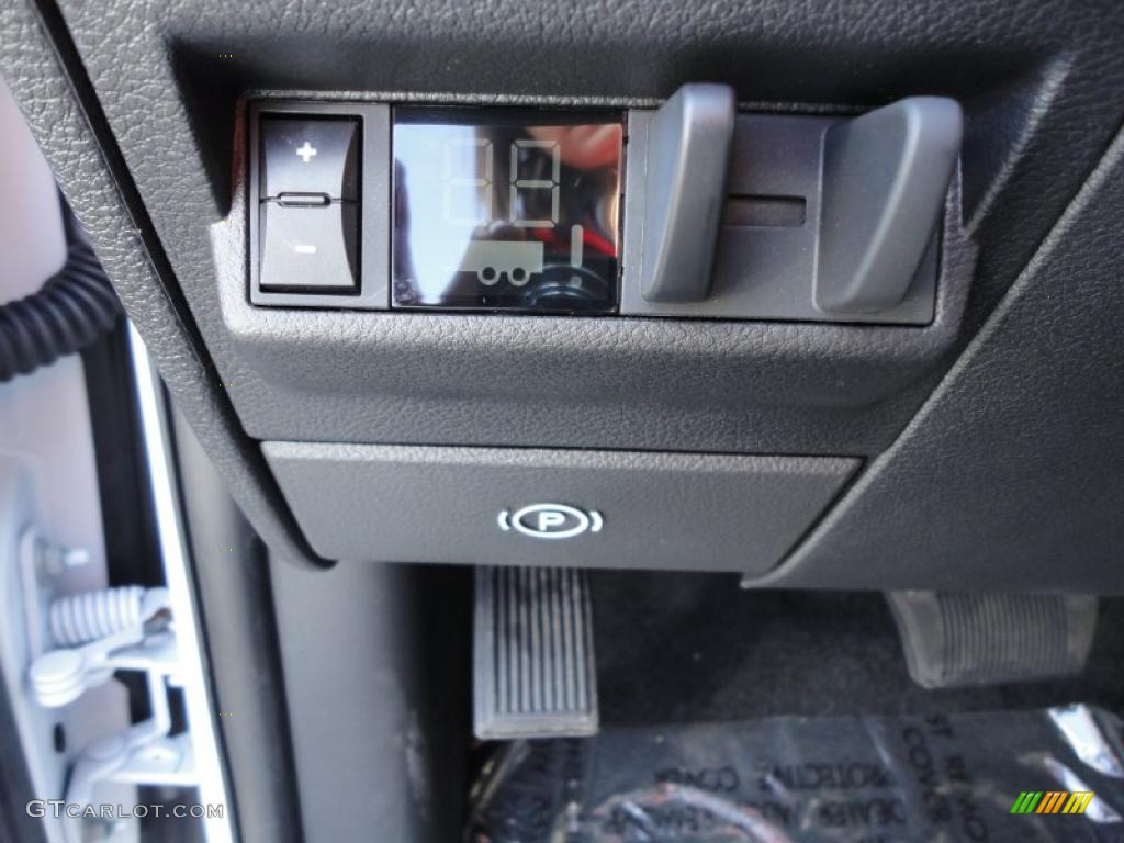 2011 Dodge Ram 3500 HD ST Crew Cab 4x4 Dually Controls Photo #39780492