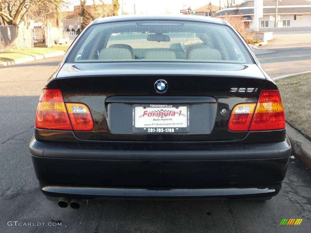 2004 3 Series 325i Sedan - Jet Black / Sand photo #18