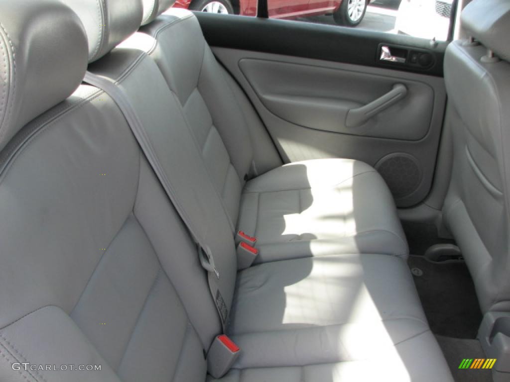 2004 Jetta GLS 1.8T Sedan - Platinum Grey Metallic / Grey photo #18