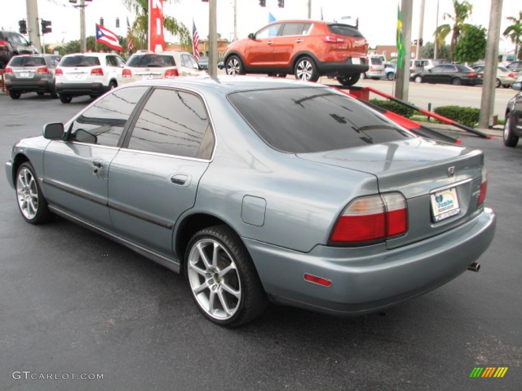 1996 Accord LX Sedan - Sage Green Metallic / Gray photo #7