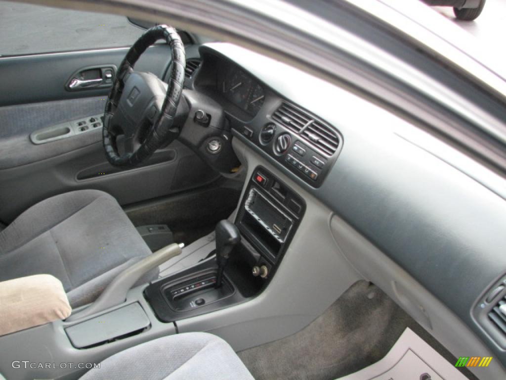 1996 Accord LX Sedan - Sage Green Metallic / Gray photo #12