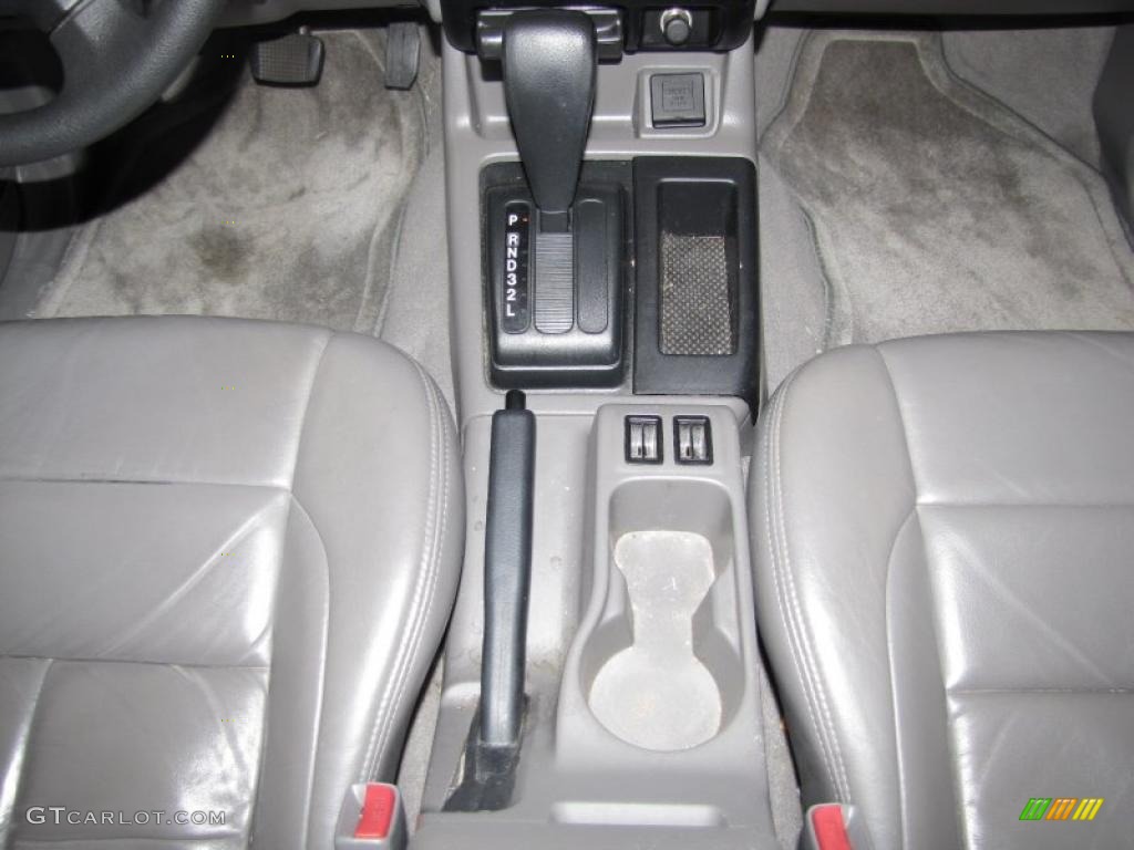 2004 Isuzu Rodeo S 4 Speed Automatic Transmission Photo #39782430
