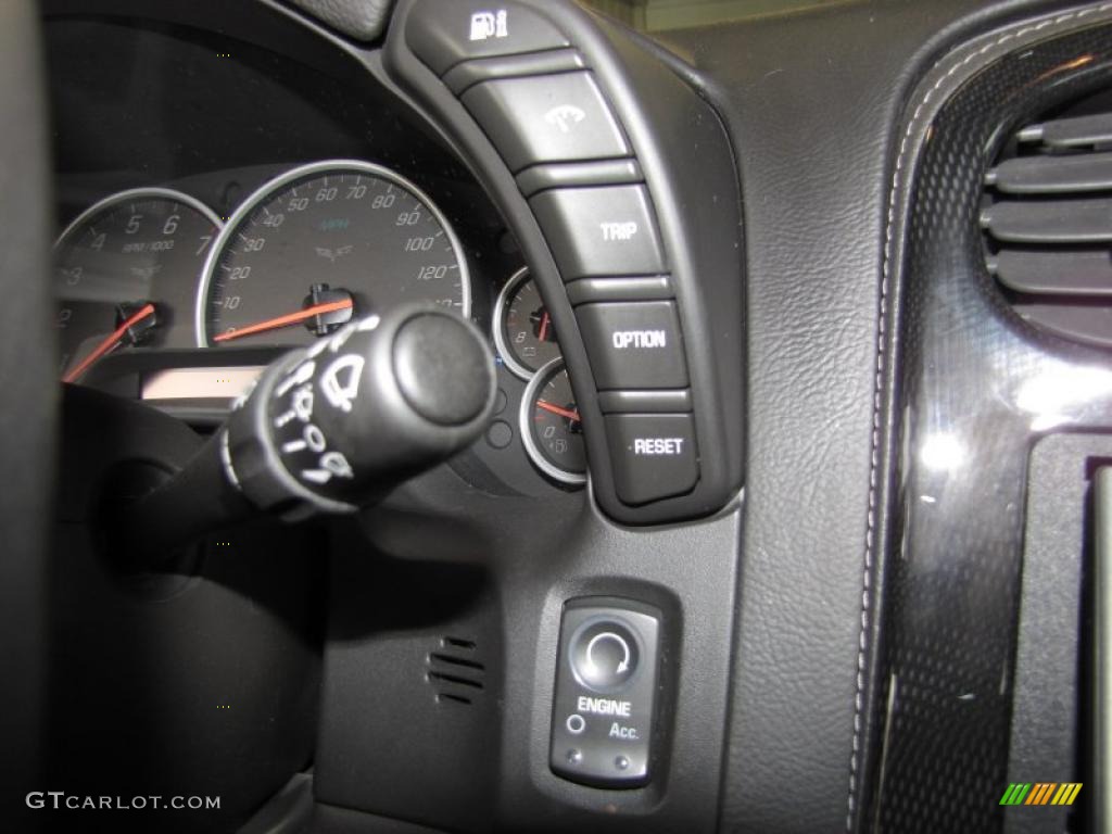 2008 Chevrolet Corvette Coupe Controls Photo #39783030