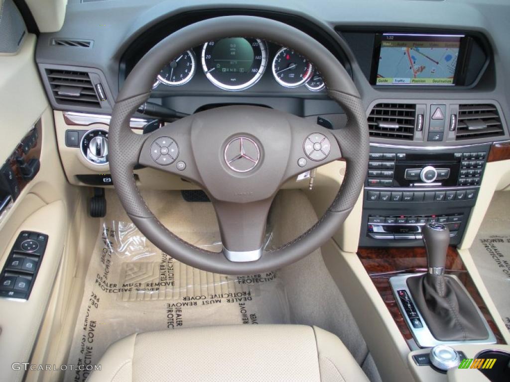 2011 Mercedes-Benz E 550 Cabriolet Almond/Mocha Steering Wheel Photo #39783054